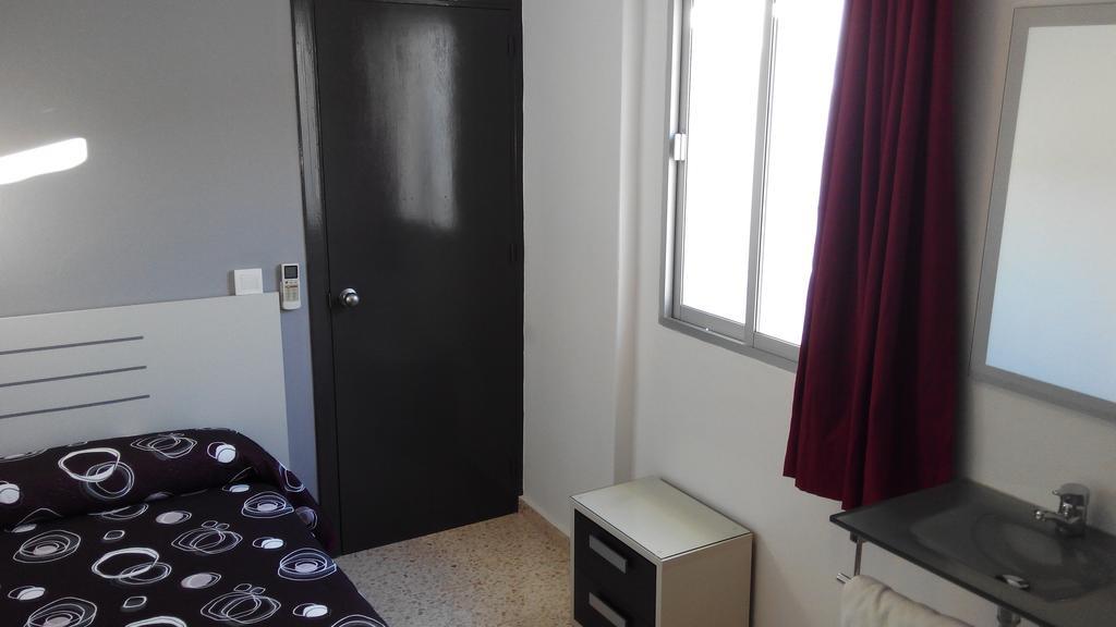 Hostal Ocana Manilva Rum bild