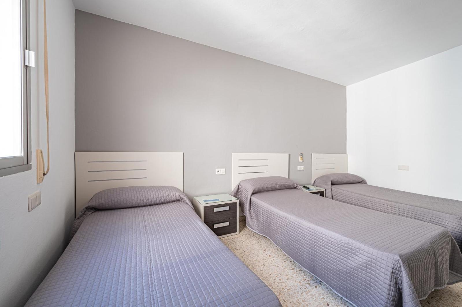Hostal Ocana Manilva Exteriör bild