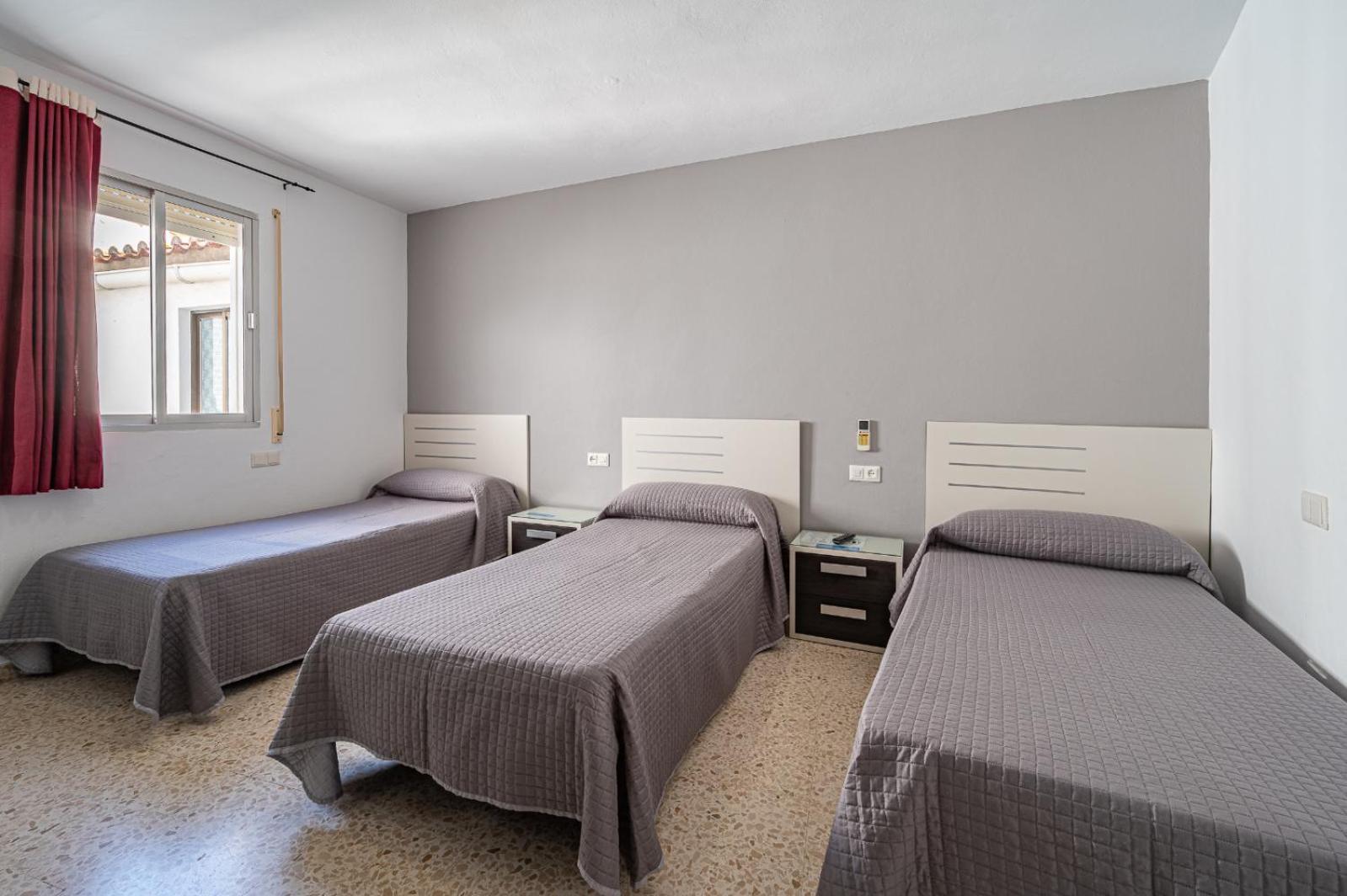 Hostal Ocana Manilva Exteriör bild